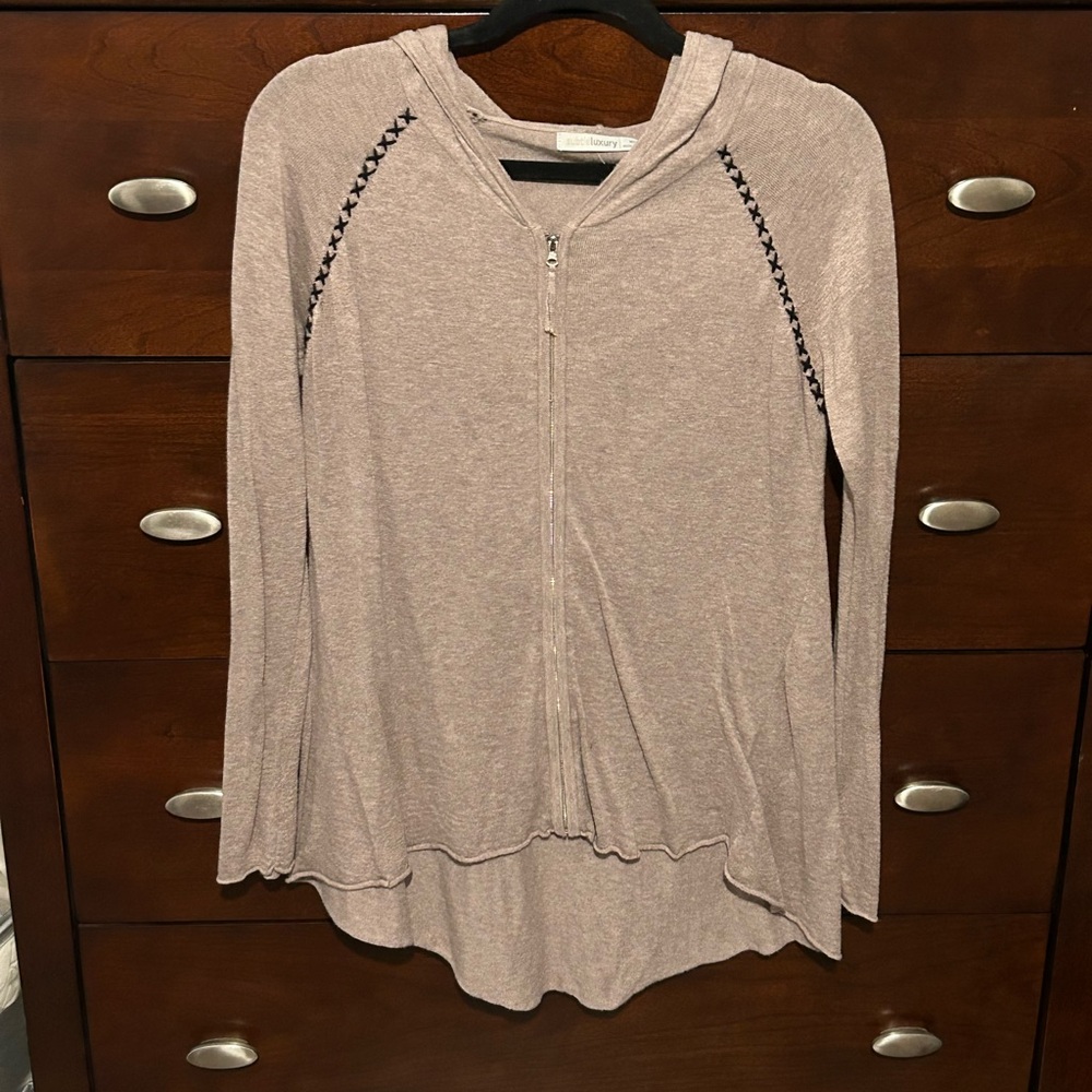 Subtle luxury hooded sweater